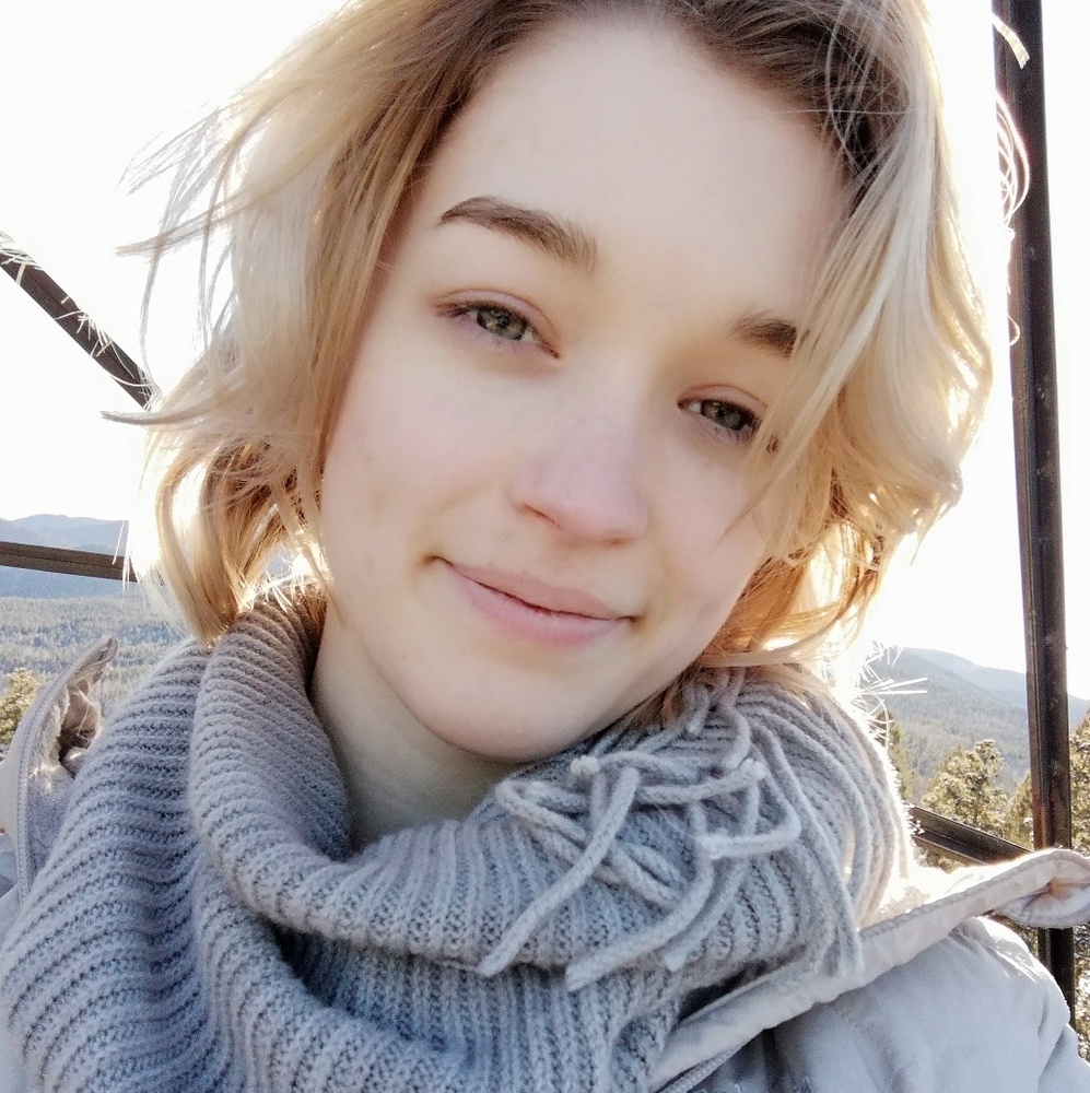 Meet your Posher, Vanessa
